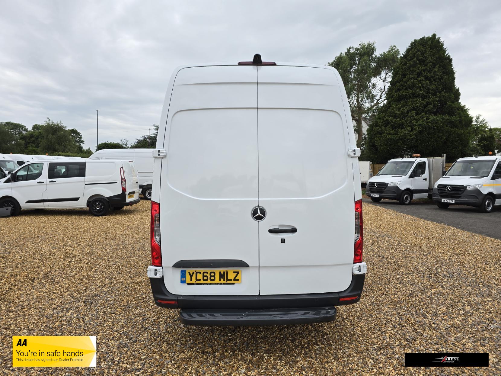 Mercedes-Benz Sprinter Sprinter 2.1 311 CDI Panel Van 5dr Diesel Manual RWD L3 H2 Euro 6 (114 ps)