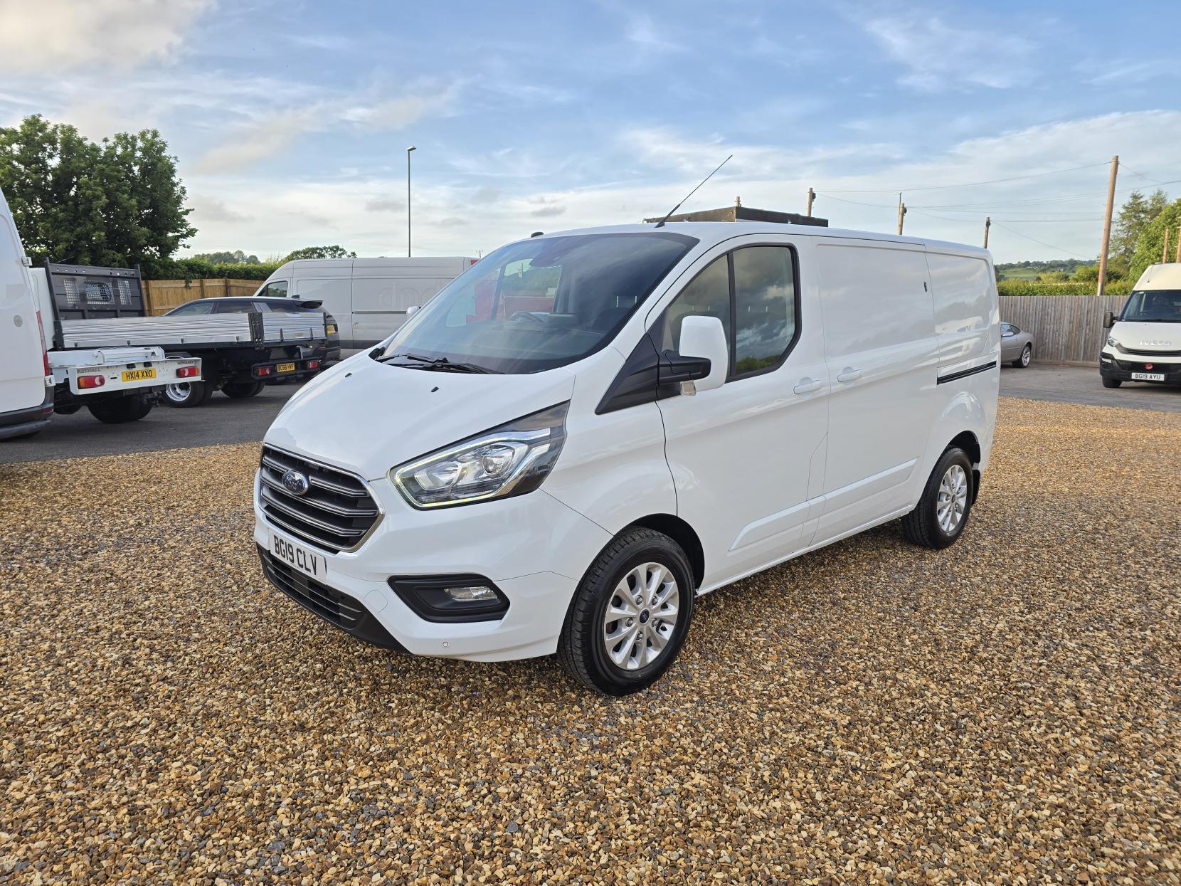 Ford Transit Custom 2.0 300 EcoBlue Limited Panel Van 5dr Diesel Manual L1 H1 Euro 6 (s/s) (130 ps)