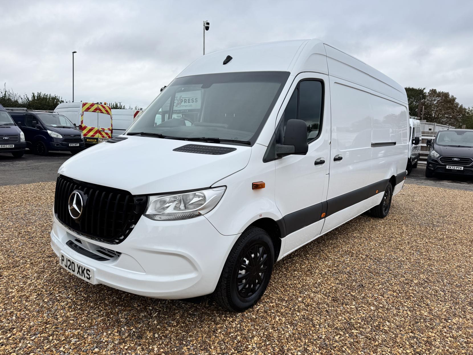 Mercedes-Benz Sprinter 2.1 311 CDI Panel Van 5dr Diesel Manual RWD L3 H2 Euro 6 (114 ps)