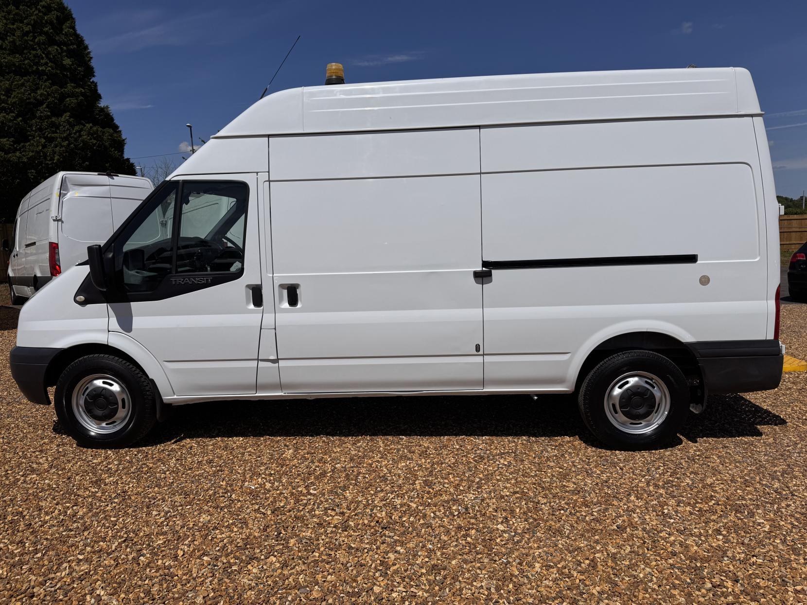 Ford Transit 2.2 TDCi 350 Panel Van 3dr Diesel Manual RWD L3 H3 (224 g/km, 98 bhp)