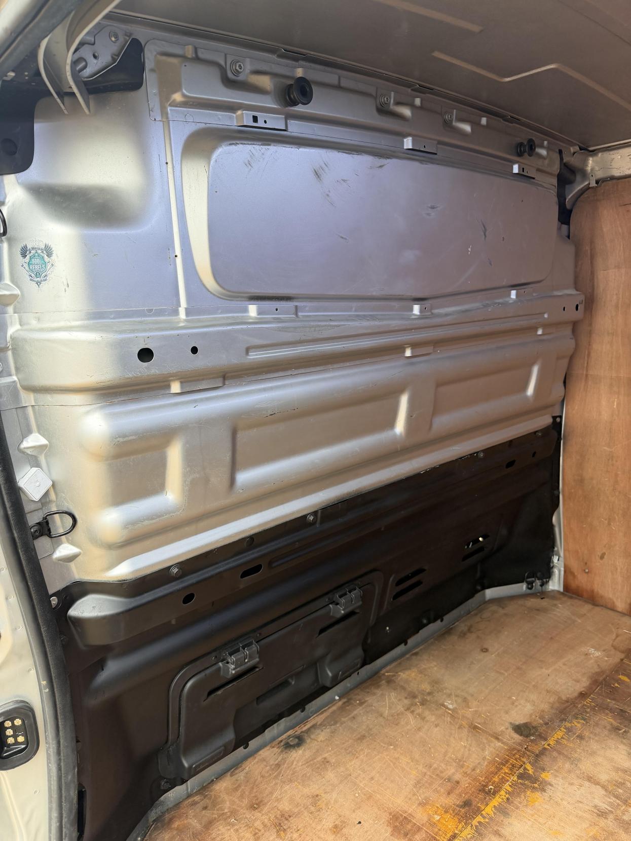 Vauxhall Vivaro 1.6 CDTi 2900 Sportive Panel Van 5dr Diesel Manual L2 H1 Euro 6 (120 ps)