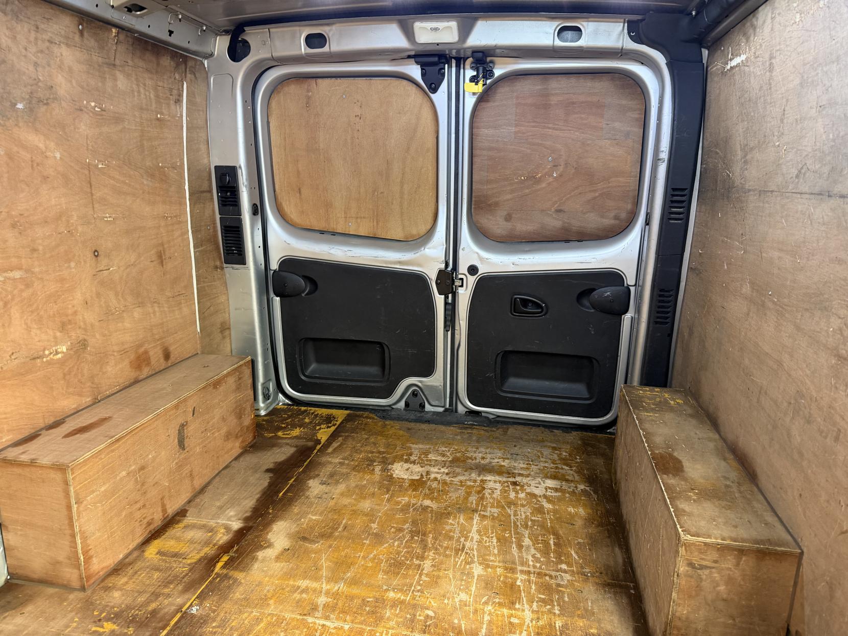 Vauxhall Vivaro 1.6 CDTi 2900 Sportive Panel Van 5dr Diesel Manual L2 H1 Euro 6 (120 ps)