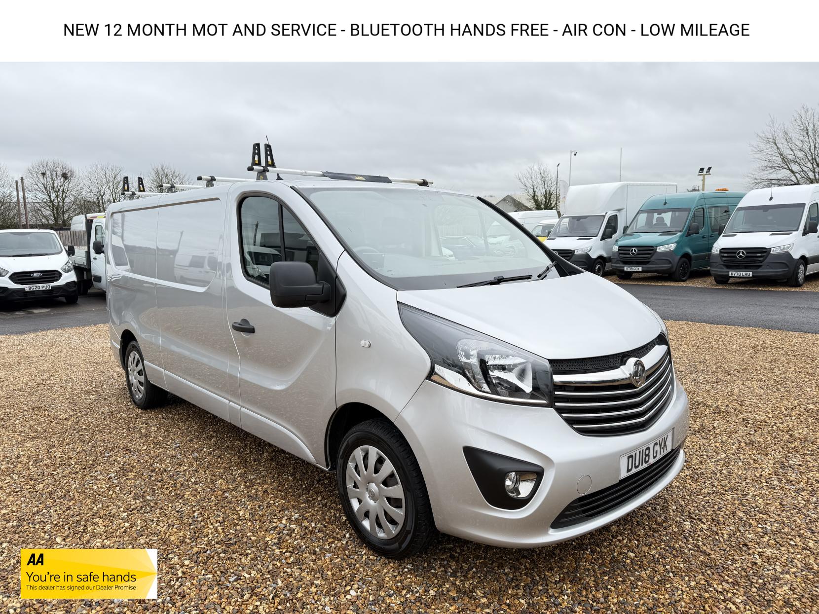 Vauxhall Vivaro 1.6 CDTi 2900 Sportive Panel Van 5dr Diesel Manual L2 H1 Euro 6 (120 ps)