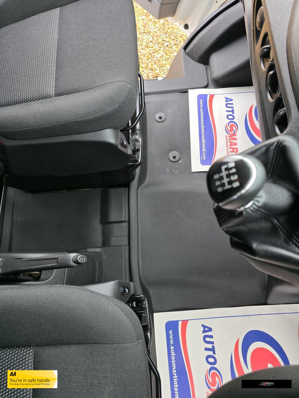 Ford Transit Transit 2.0 350 EcoBlue Panel Van 5dr Diesel Manual FWD L2 H3 Euro 6 (130 ps)