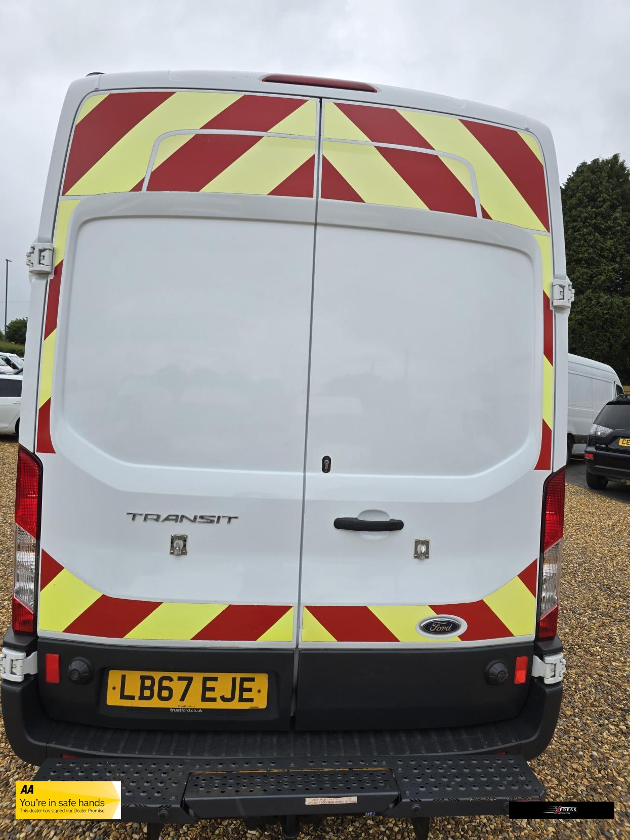 Ford Transit Transit 2.0 350 EcoBlue Panel Van 5dr Diesel Manual FWD L2 H3 Euro 6 (130 ps)