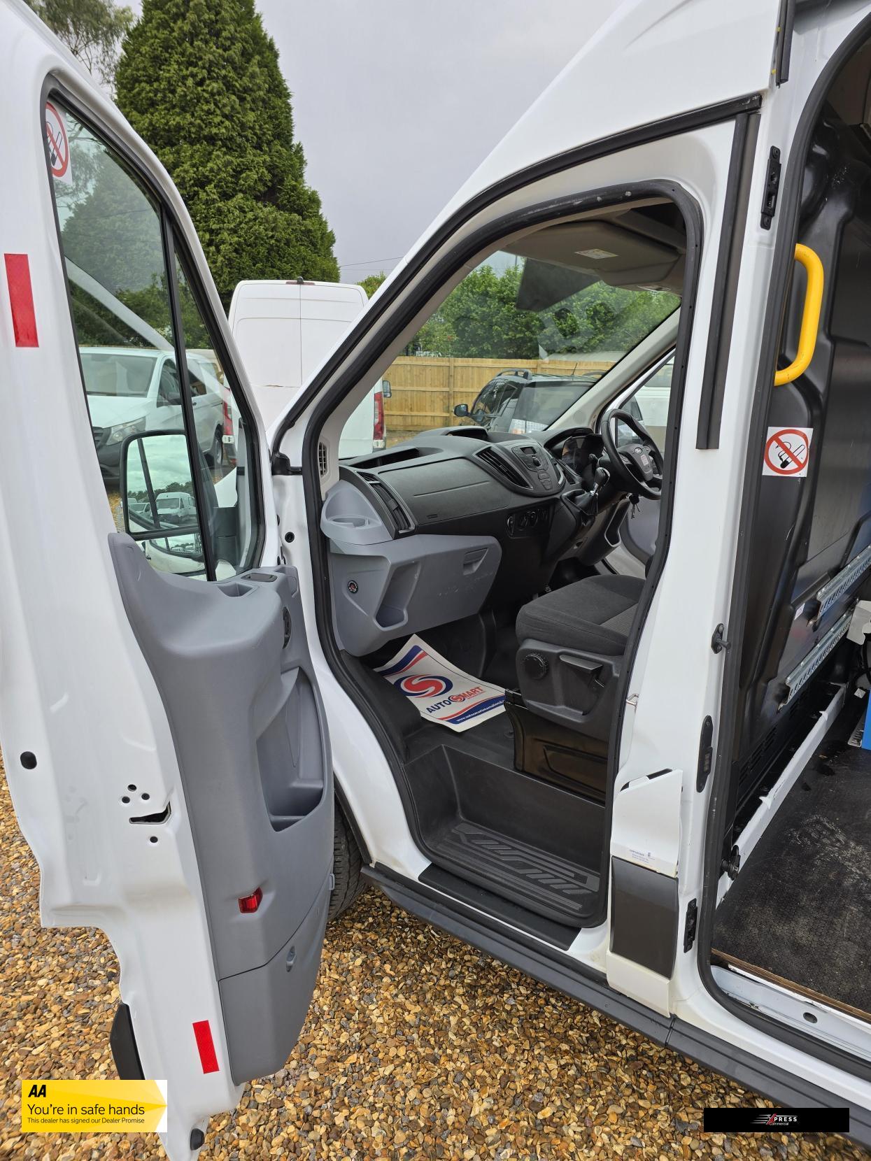 Ford Transit Transit 2.0 350 EcoBlue Panel Van 5dr Diesel Manual FWD L2 H3 Euro 6 (130 ps)