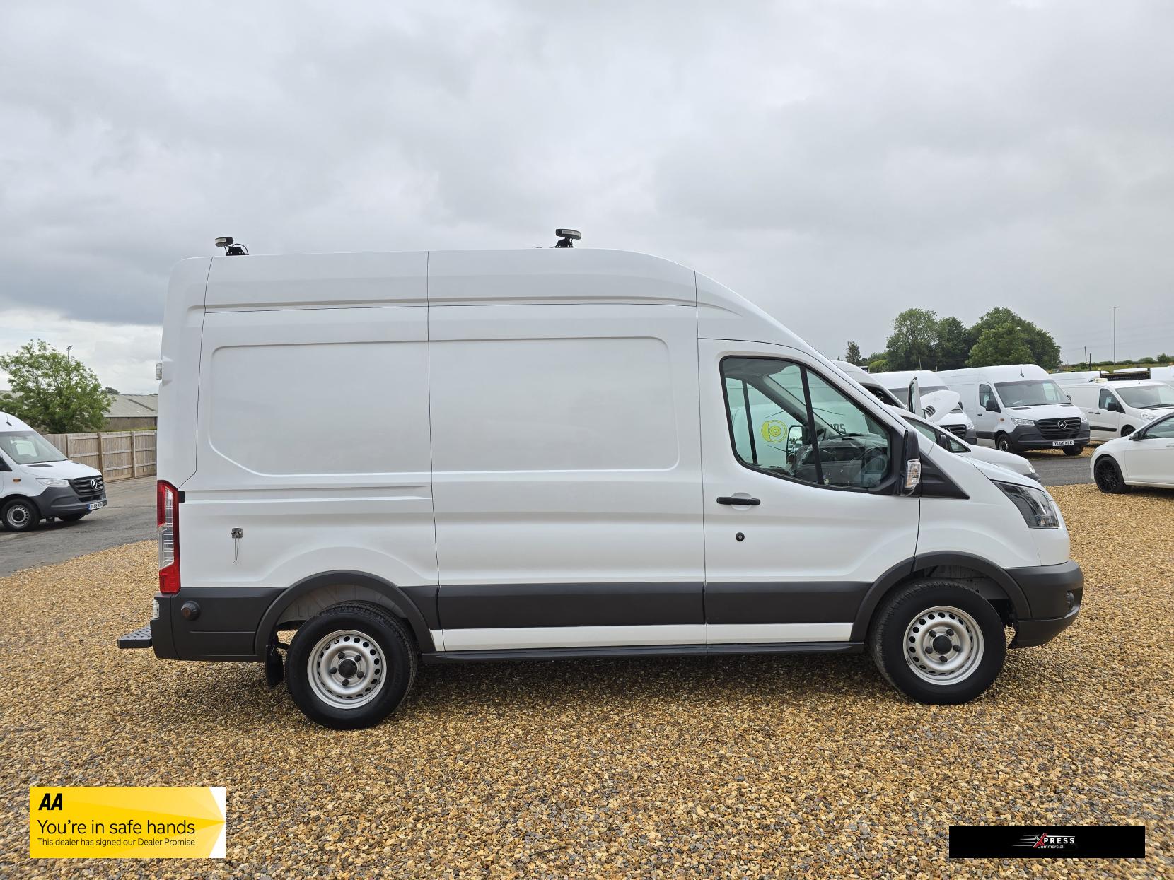 Ford Transit Transit 2.0 350 EcoBlue Panel Van 5dr Diesel Manual FWD L2 H3 Euro 6 (130 ps)