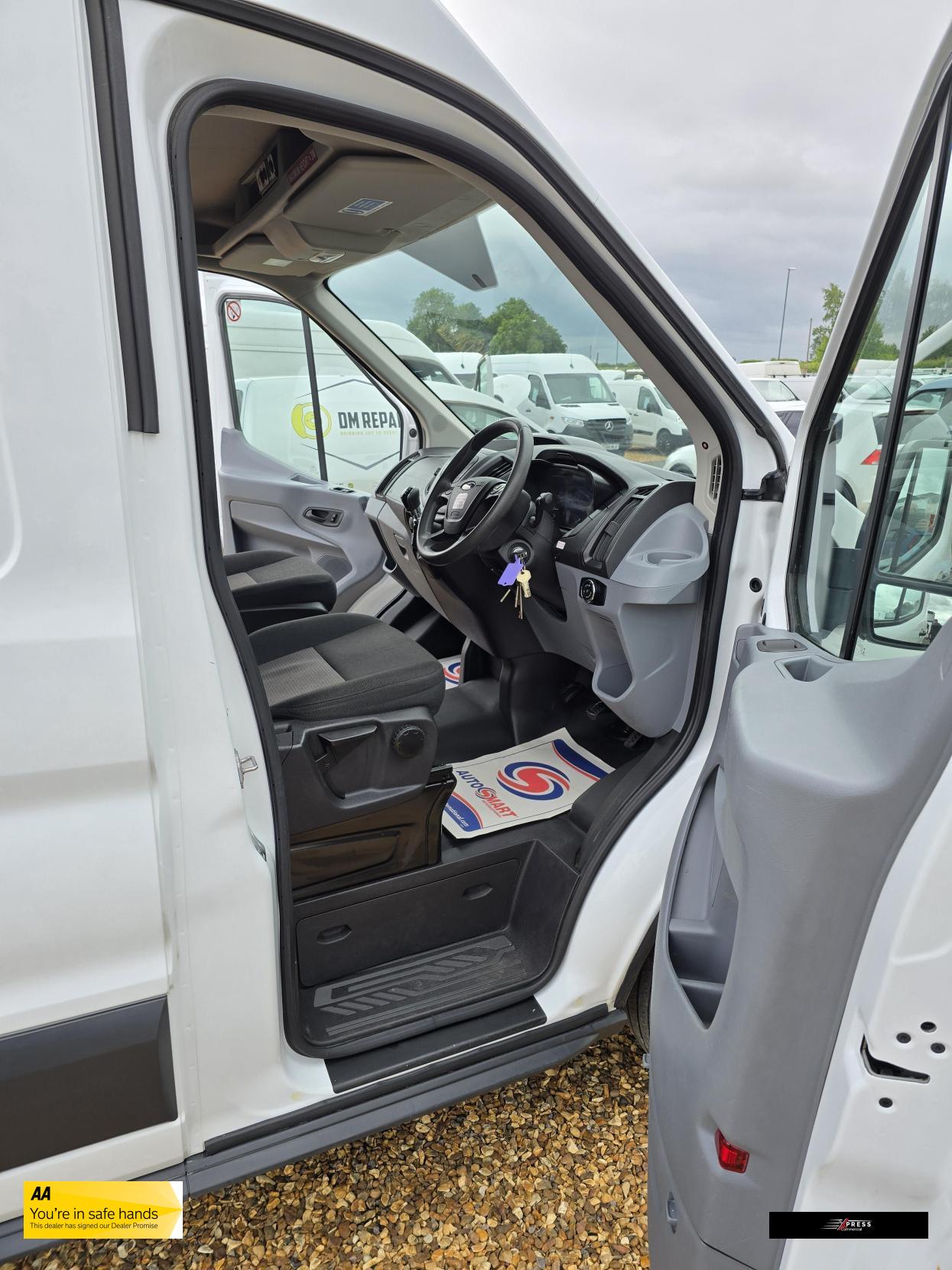 Ford Transit Transit 2.0 350 EcoBlue Panel Van 5dr Diesel Manual FWD L2 H3 Euro 6 (130 ps)