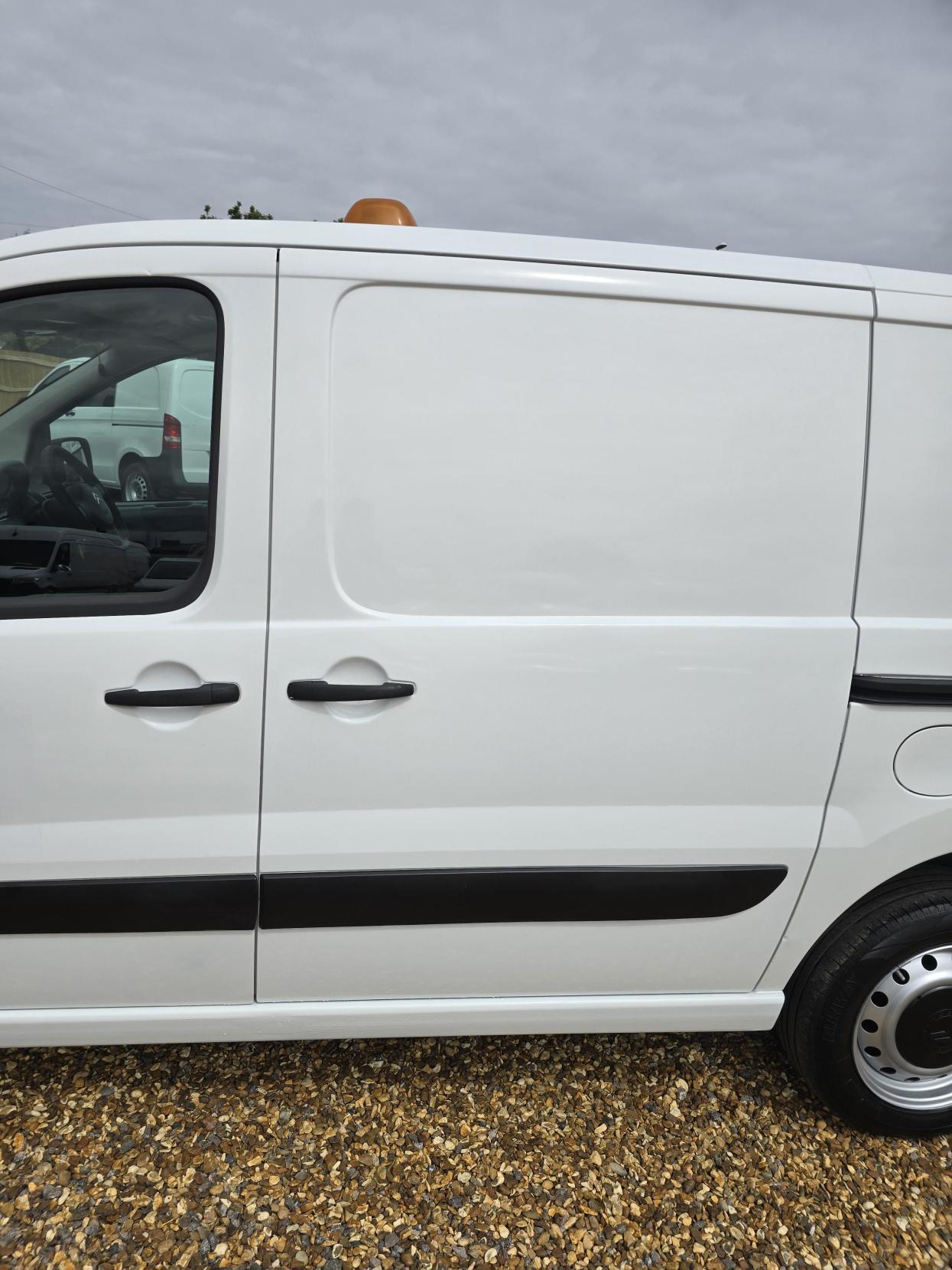 Citroen Dispatch 1.6 1200 HDi Panel Van 5dr Diesel Manual L1 H1 (191 g/km, 90 bhp)