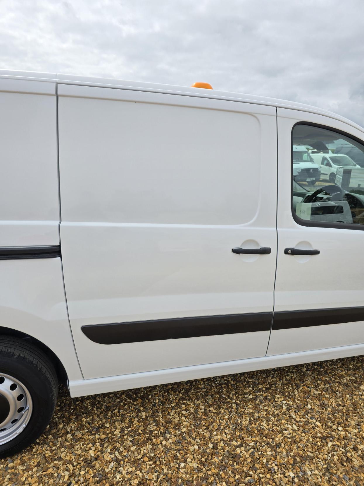 Citroen Dispatch 1.6 1200 HDi Panel Van 5dr Diesel Manual L1 H1 (191 g/km, 90 bhp)
