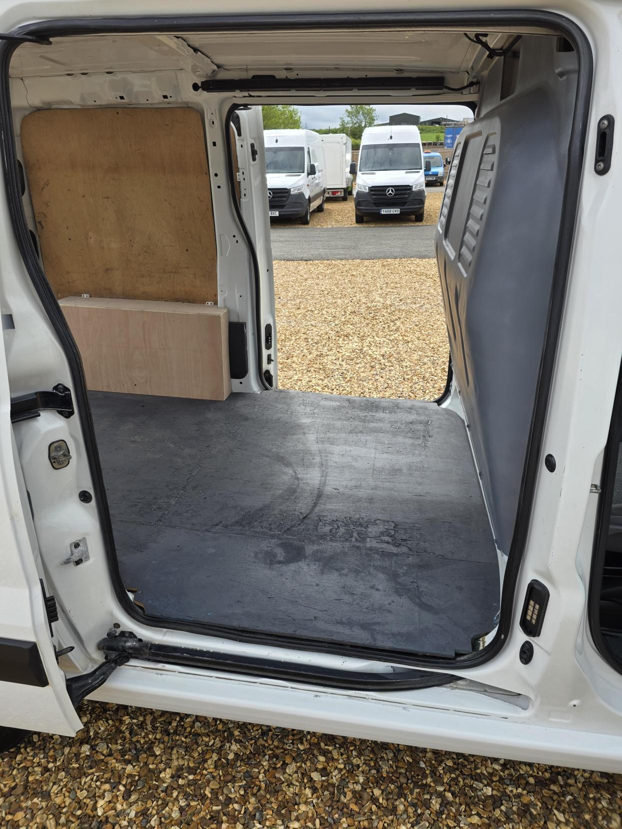 Citroen Dispatch 1.6 1200 HDi Panel Van 5dr Diesel Manual L1 H1 (191 g/km, 90 bhp)