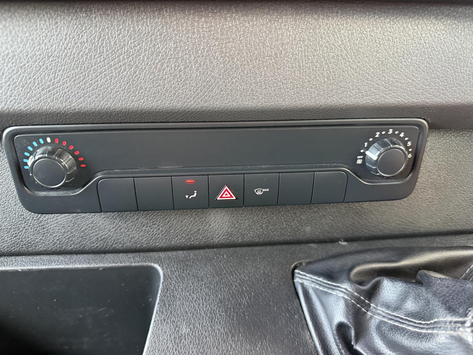 2021 Mercedes-Benz Sprinter 2.1 314 CDI Progressive Panel Van 5dr Diesel Manual RWD L3 H2 Euro 6 (s/s) (143 ps) - Thumbnail 22