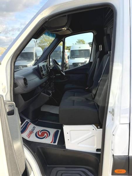 2021 Mercedes-Benz Sprinter 2.1 314 CDI Progressive Panel Van 5dr Diesel Manual RWD L3 H2 Euro 6 (s/s) (143 ps) - Thumbnail 31