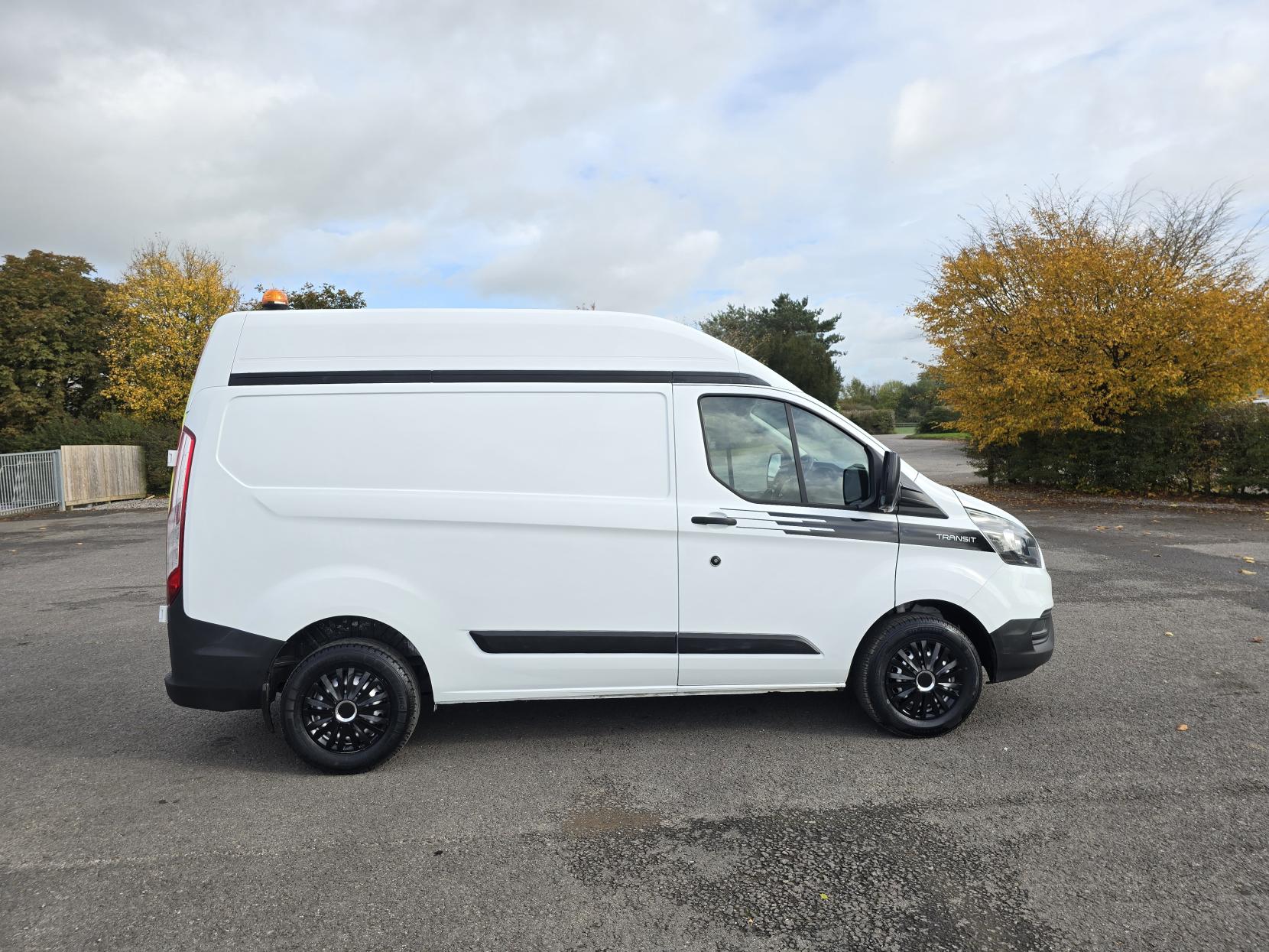 Ford Transit Custom 2.0 280 EcoBlue Leader Panel Van 5dr Diesel Manual L1 H1 Euro 6 (s/s) (105 ps)