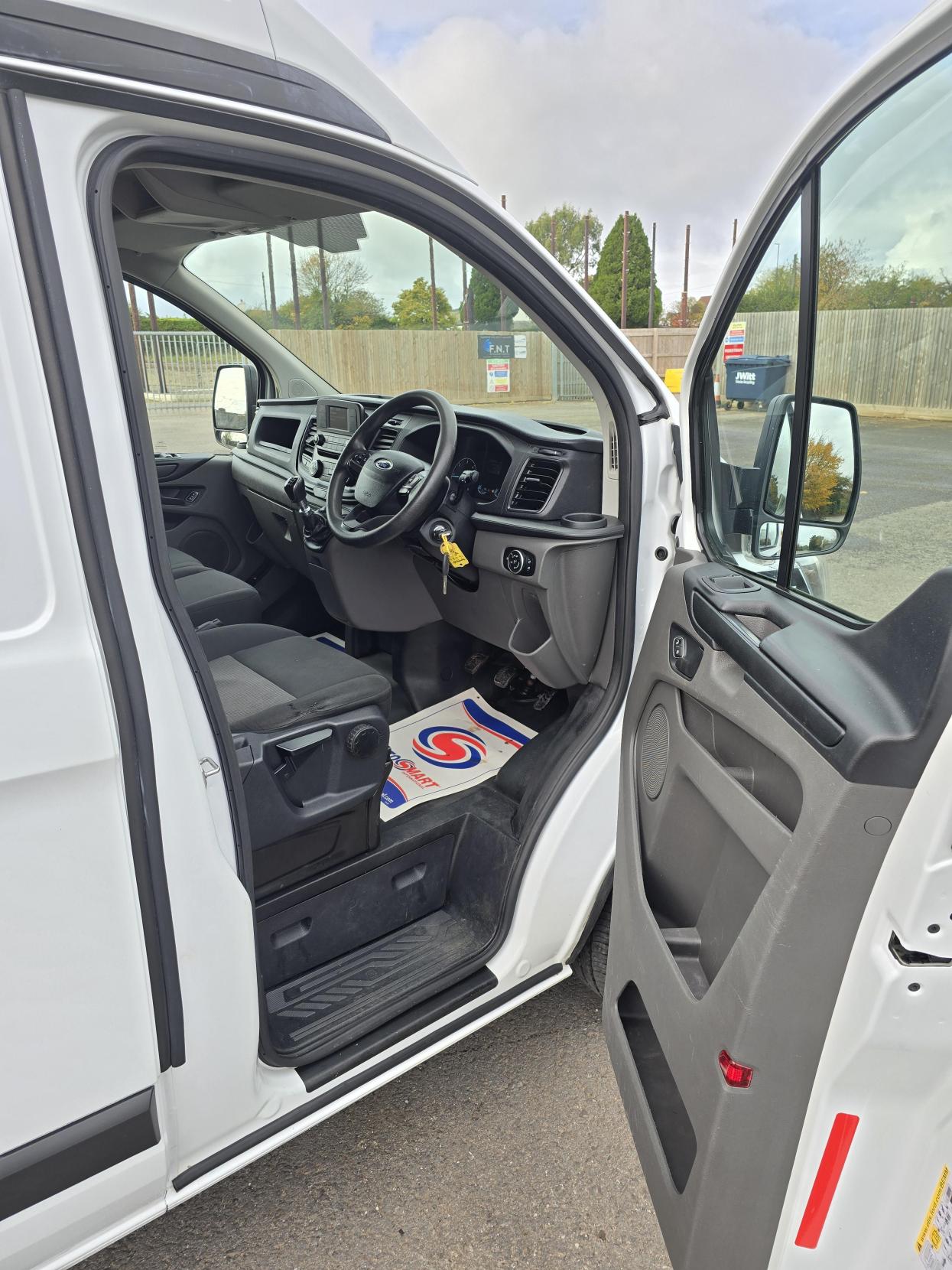 Ford Transit Custom 2.0 280 EcoBlue Leader Panel Van 5dr Diesel Manual L1 H1 Euro 6 (s/s) (105 ps)