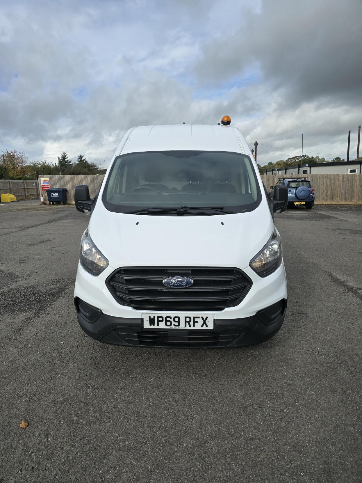 Ford Transit Custom 2.0 280 EcoBlue Leader Panel Van 5dr Diesel Manual L1 H1 Euro 6 (s/s) (105 ps)