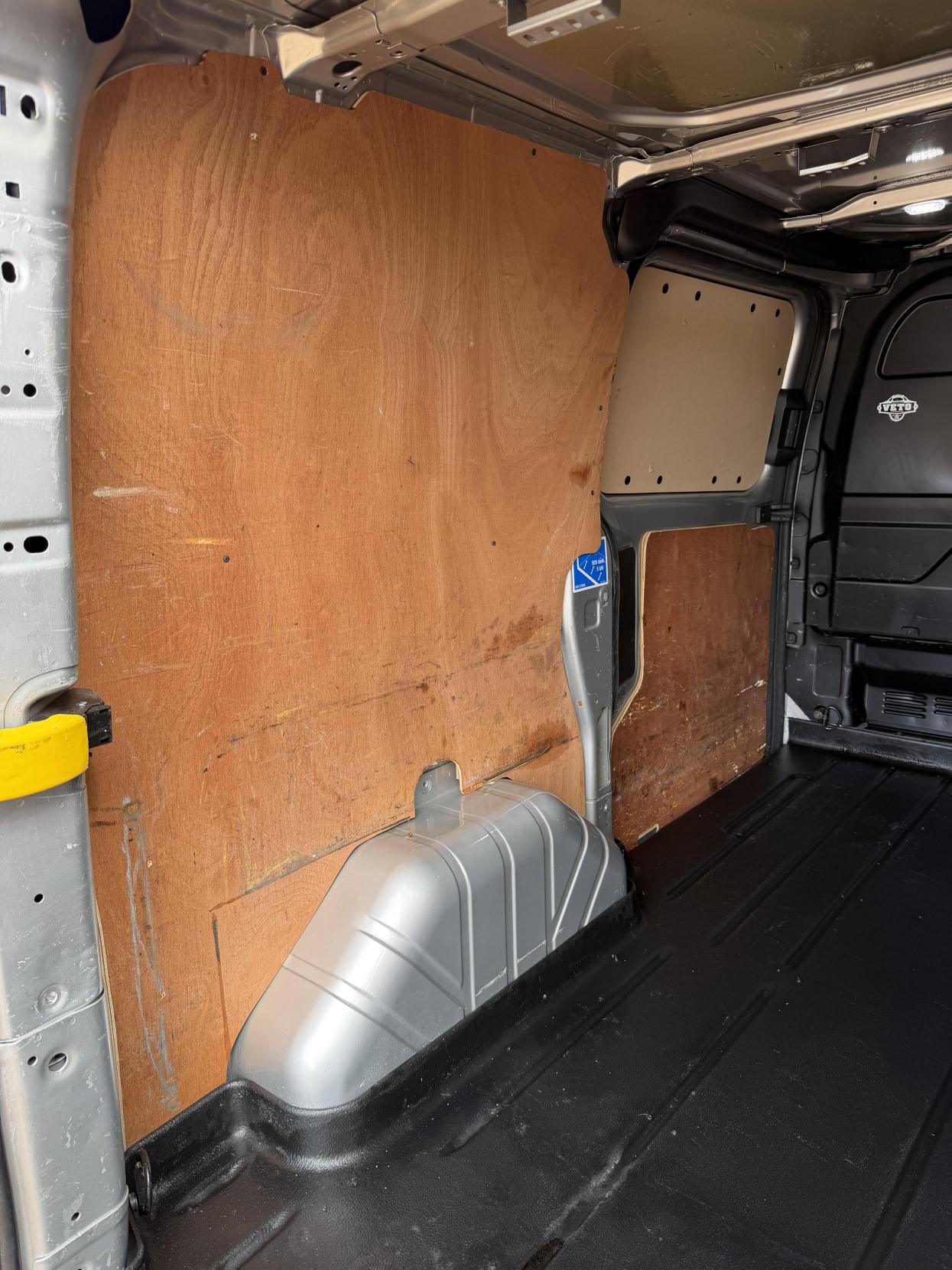 2022 Ford Transit Custom 2.0 280 EcoBlue Limited Panel Van 5dr Diesel Manual L1 H1 Euro 6 (s/s) (130 ps) - Thumbnail 42