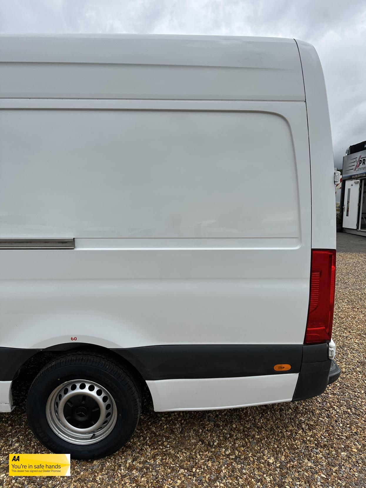 Mercedes-Benz Sprinter 2.1 311 CDI Panel Van 5dr Diesel Manual RWD L3 H2 Euro 6 (114 ps)