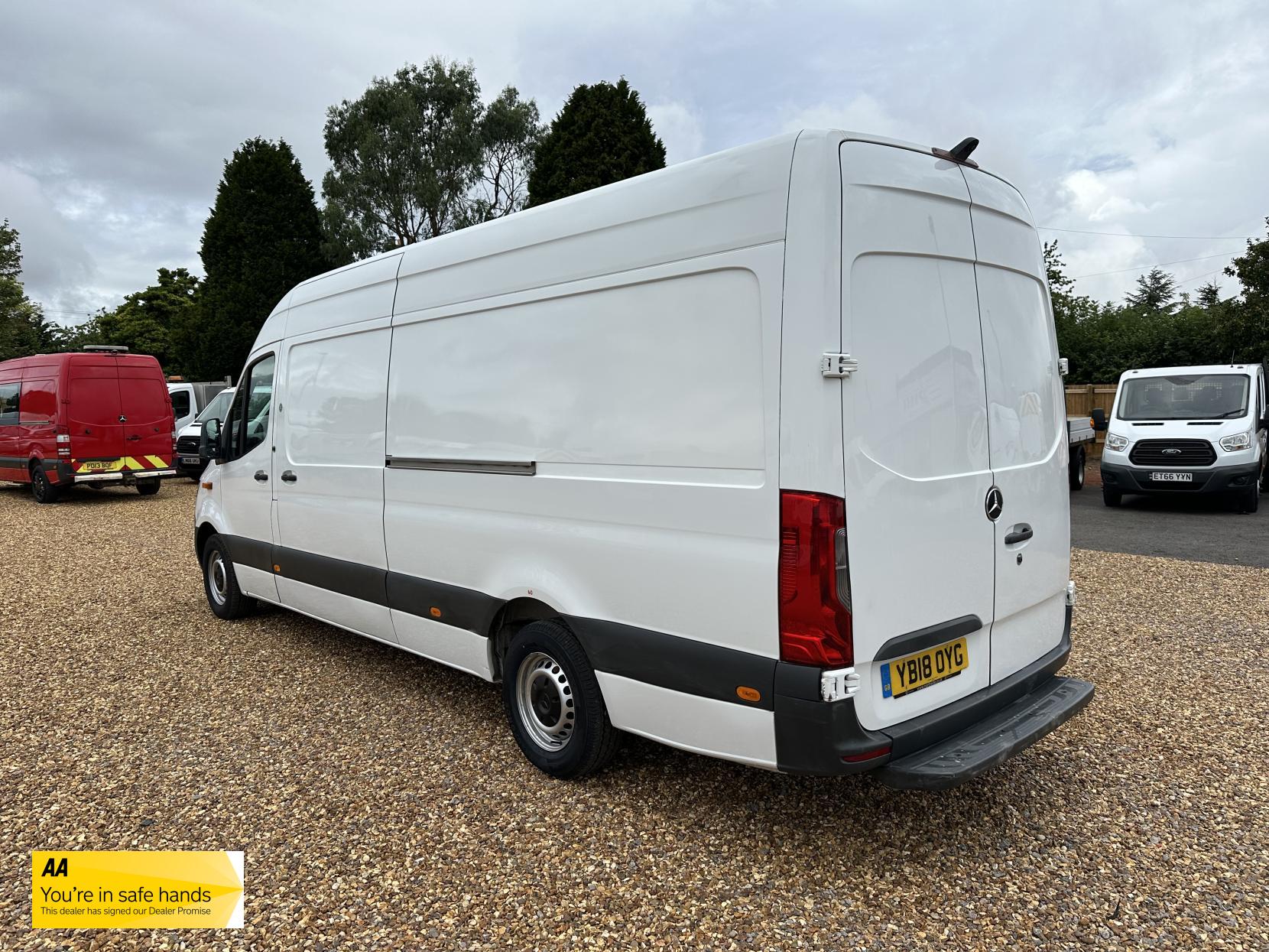 Mercedes-Benz Sprinter 2.1 311 CDI Panel Van 5dr Diesel Manual RWD L3 H2 Euro 6 (114 ps)