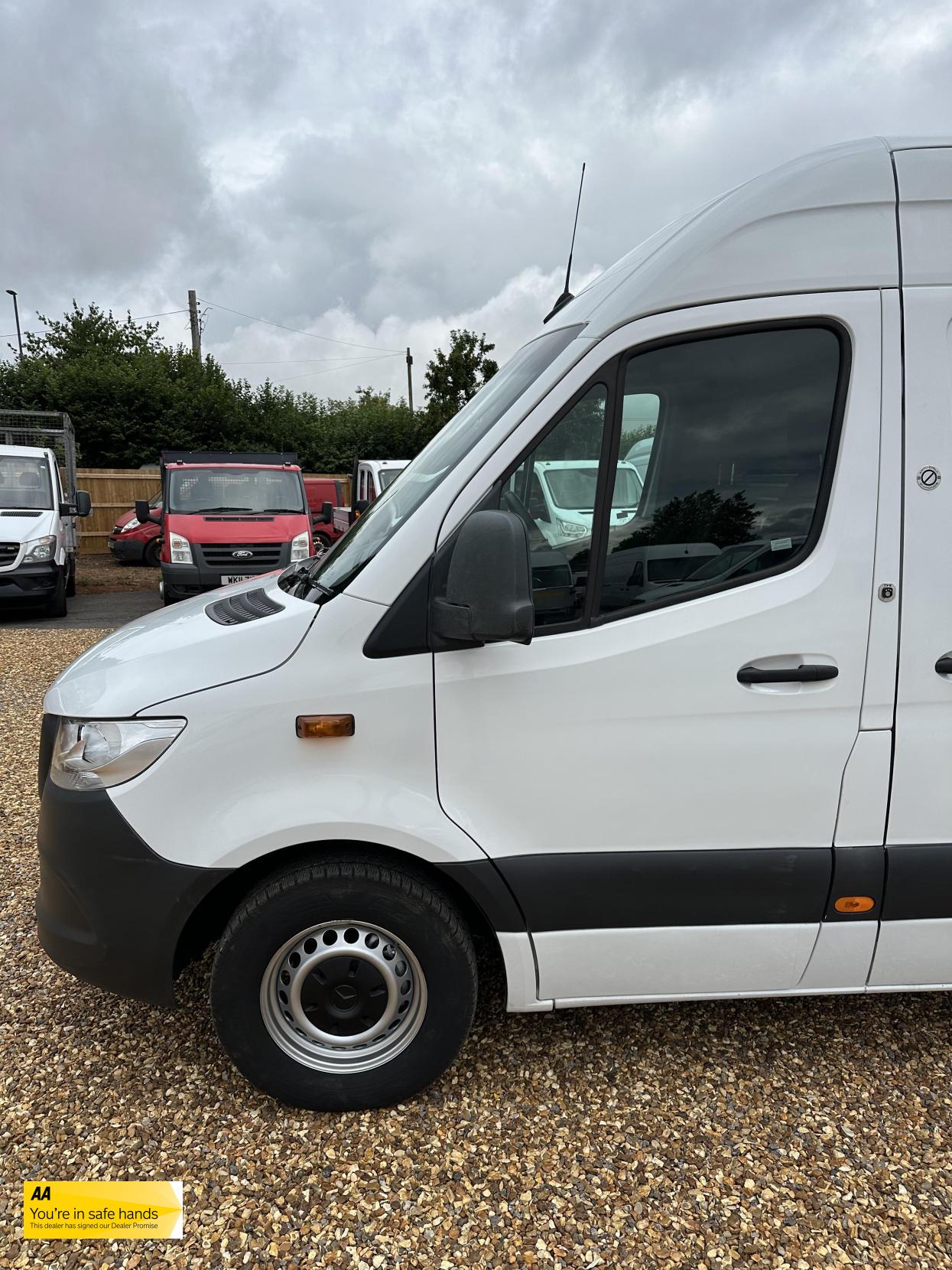 Mercedes-Benz Sprinter 2.1 311 CDI Panel Van 5dr Diesel Manual RWD L3 H2 Euro 6 (114 ps)