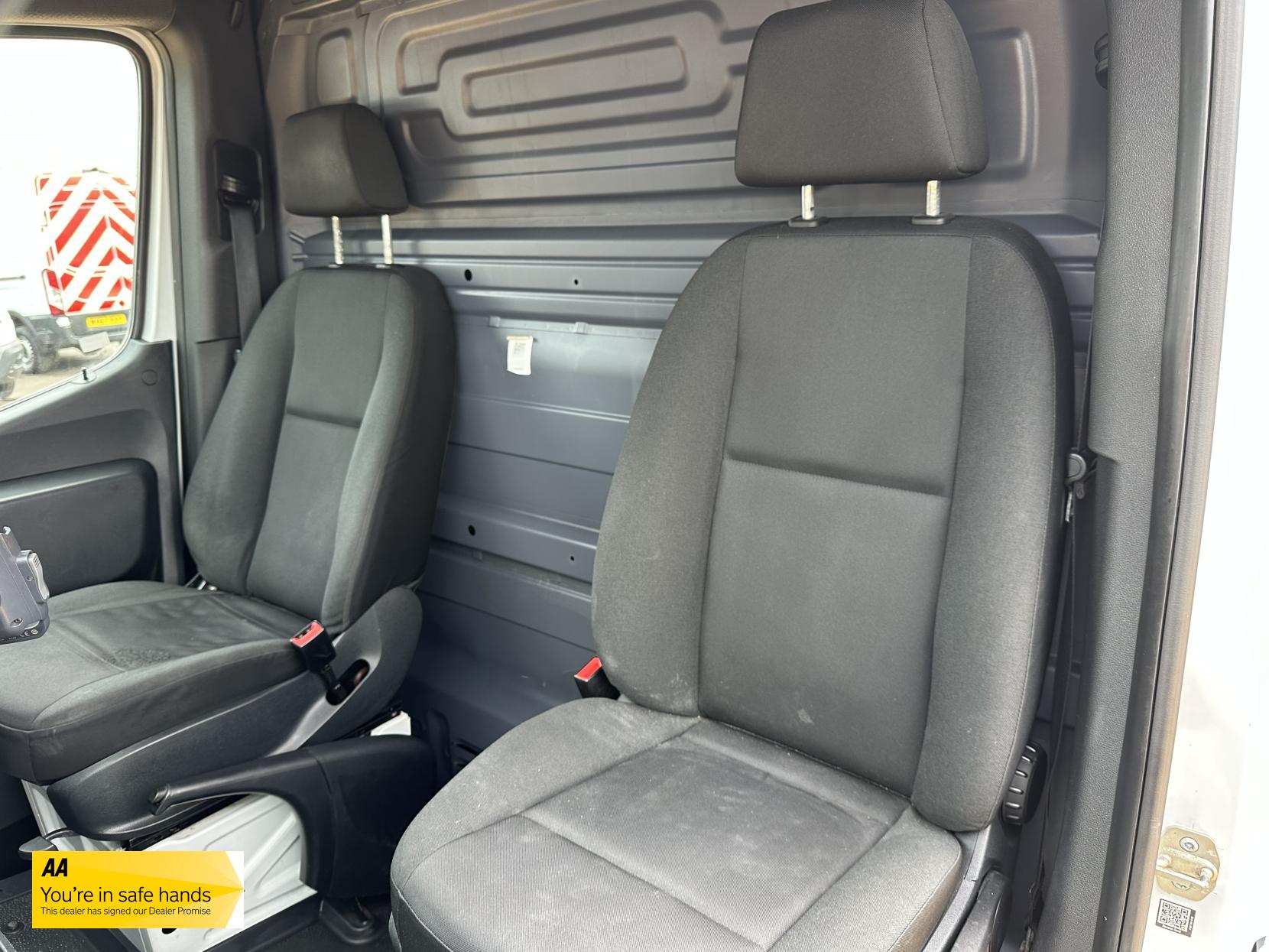 Mercedes-Benz Sprinter 2.1 311 CDI Panel Van 5dr Diesel Manual RWD L3 H2 Euro 6 (114 ps)