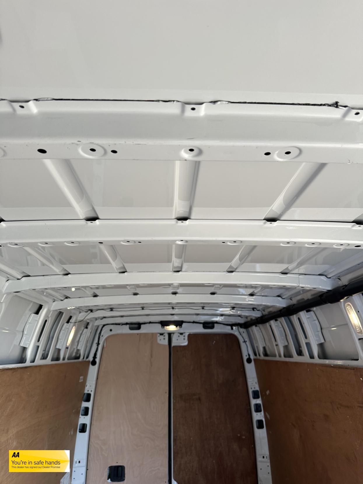Mercedes-Benz Sprinter 2.1 311 CDI Panel Van 5dr Diesel Manual RWD L3 H2 Euro 6 (114 ps)