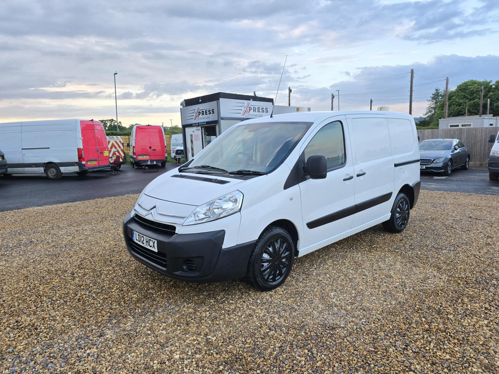 Citroen Dispatch 1.6 1200 HDi Panel Van 5dr Diesel Manual L1 H1 (182 g/km, 90 bhp)