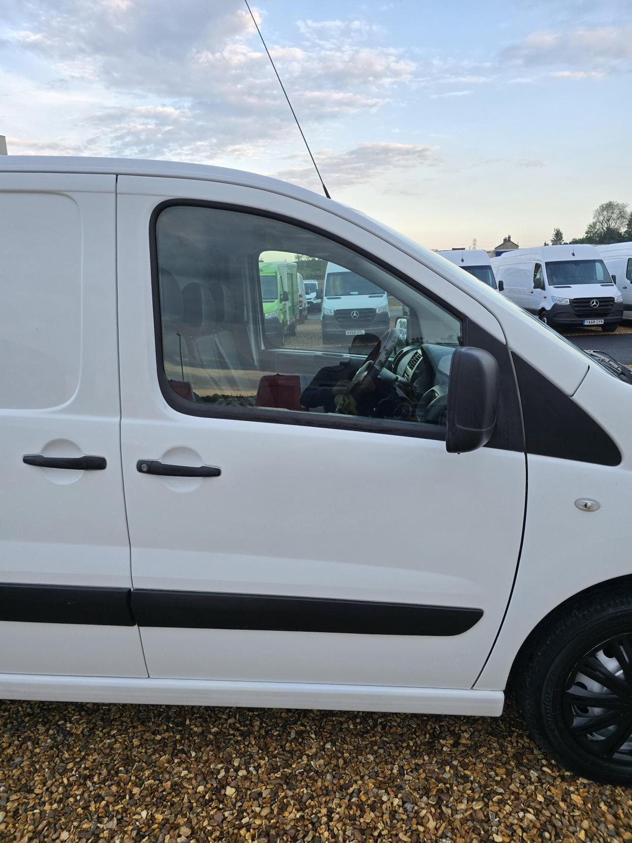 Citroen Dispatch 1.6 1200 HDi Panel Van 5dr Diesel Manual L1 H1 (182 g/km, 90 bhp)
