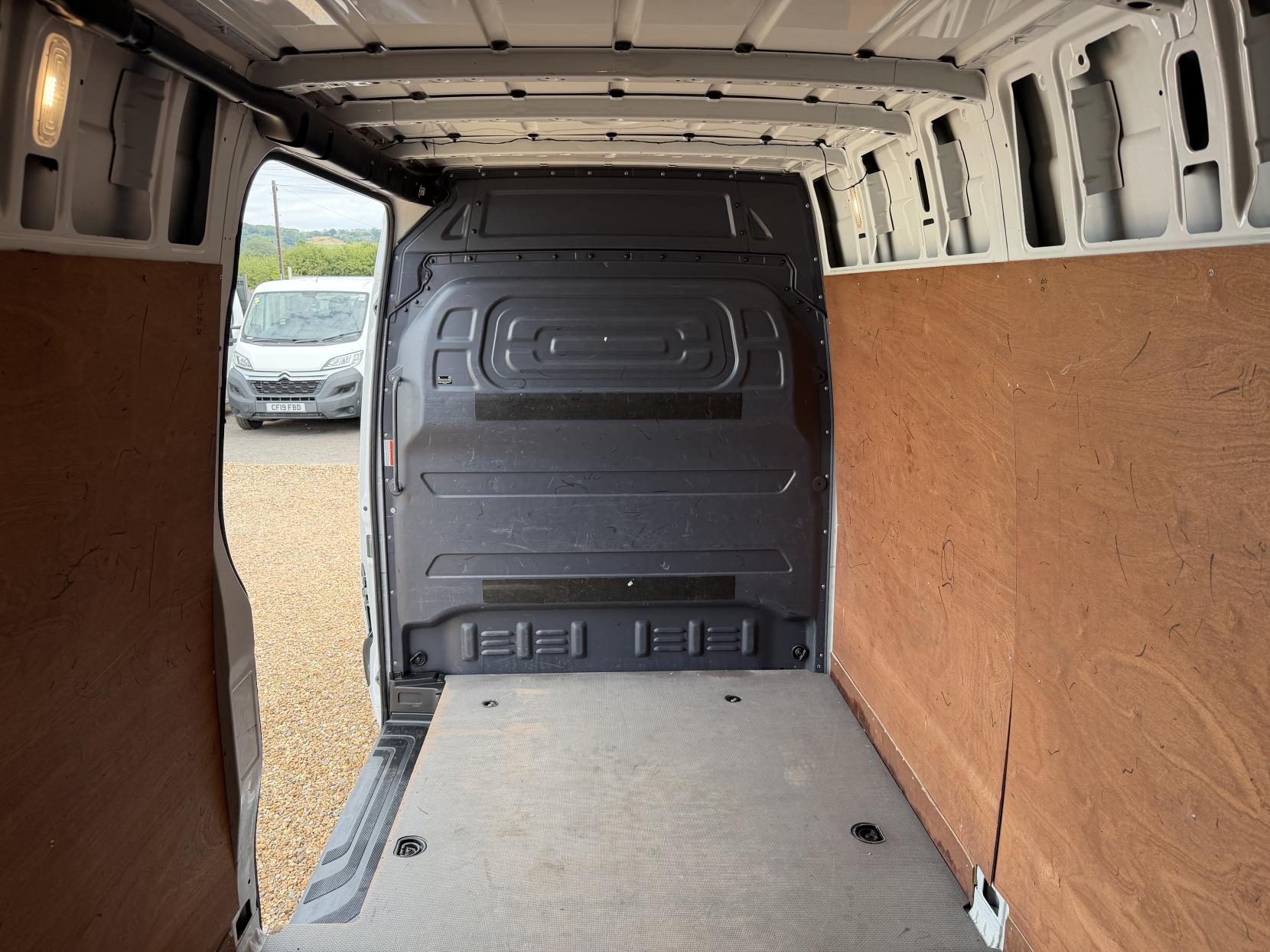 2019 Mercedes-Benz Sprinter 2.1 311 CDI Panel Van 5dr Diesel Manual RWD L3 H2 Euro 6 (114 ps) - Thumbnail 21