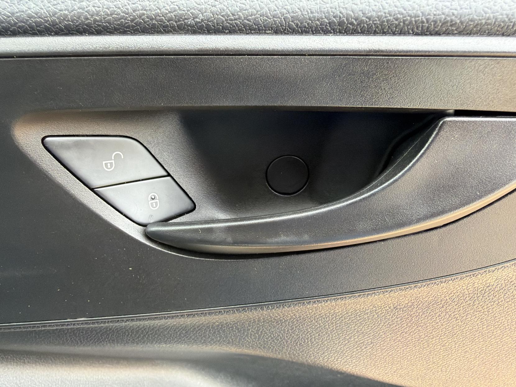 2019 Mercedes-Benz Sprinter 2.1 311 CDI Panel Van 5dr Diesel Manual RWD L3 H2 Euro 6 (114 ps) - Thumbnail 33