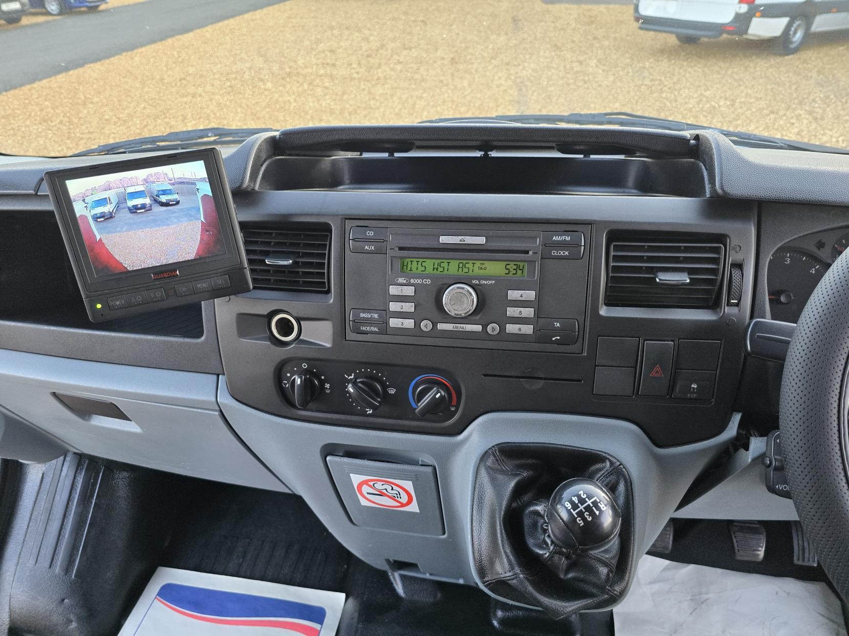 Ford Transit 2.4 TDCi 350 Panel Van 4dr Diesel Manual RWD L4 H3 SRW (98 bhp)