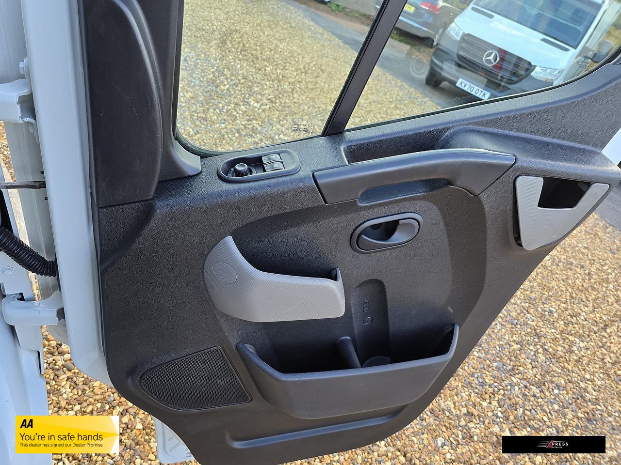 Vauxhall Movano 2.3 CDTi 3500 Panel Van 5dr Diesel Manual FWD L2 H2 Euro 6 (130 ps)