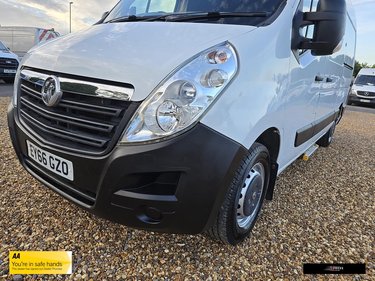 Vauxhall Movano 2.3 CDTi 3500 Panel Van 5dr Diesel Manual FWD L2 H2 Euro 6 (130 ps)