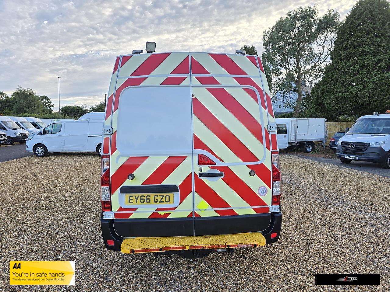 Vauxhall Movano 2.3 CDTi 3500 Panel Van 5dr Diesel Manual FWD L2 H2 Euro 6 (130 ps)