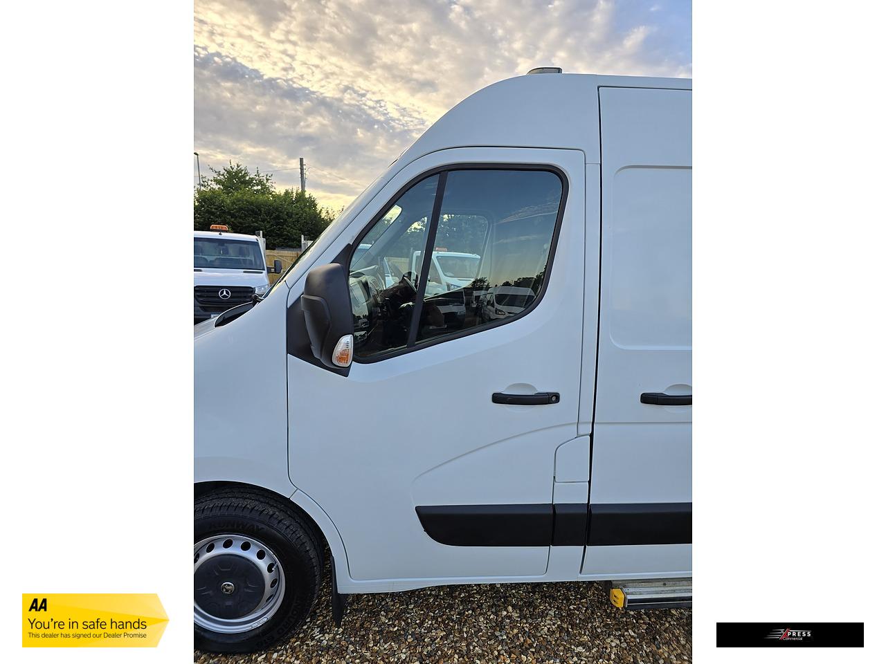 Vauxhall Movano 2.3 CDTi 3500 Panel Van 5dr Diesel Manual FWD L2 H2 Euro 6 (130 ps)