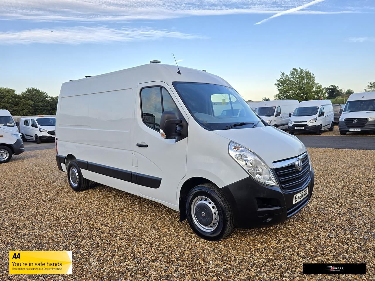 Vauxhall Movano 2.3 CDTi 3500 Panel Van 5dr Diesel Manual FWD L2 H2 Euro 6 (130 ps)