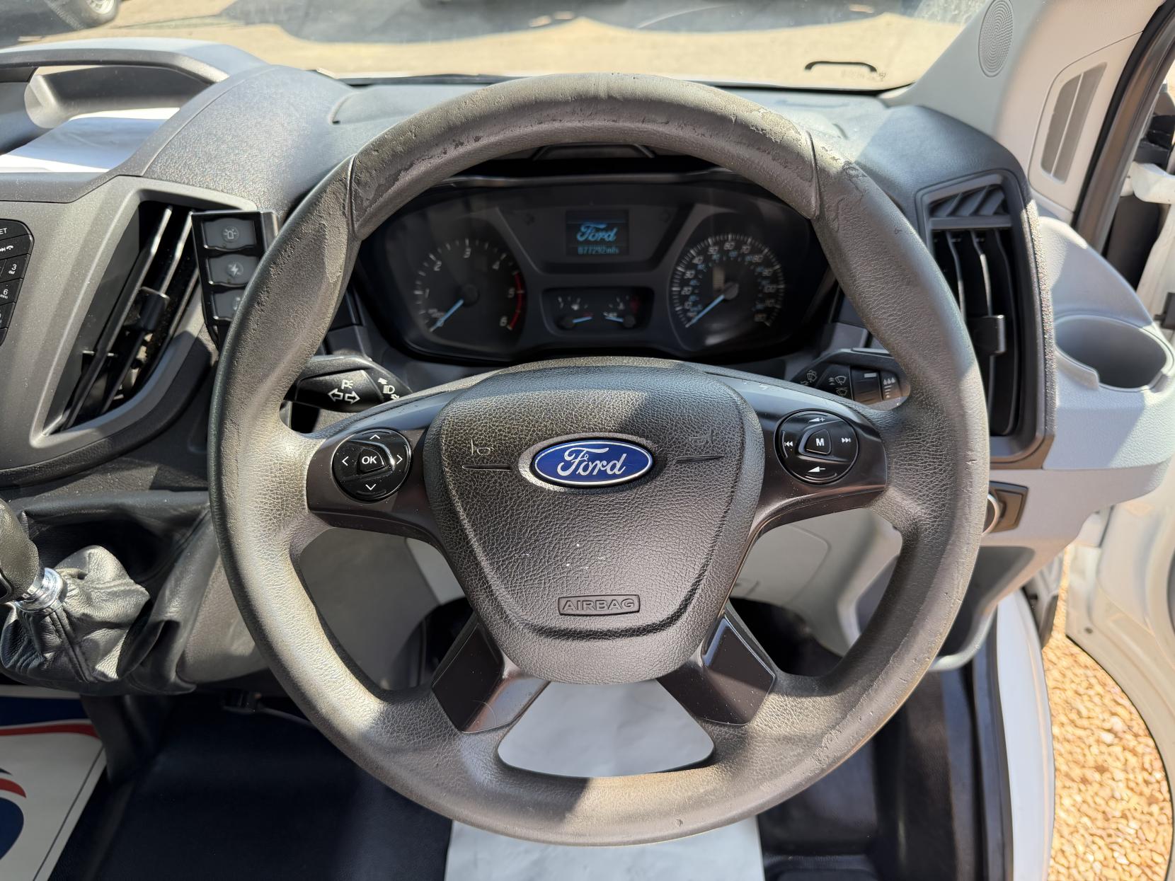 2016 Ford Transit 2.2 TDCi 350 Panel Van 5dr Diesel Manual RWD L2 H3 Euro 5 (155 ps) - Thumbnail 22