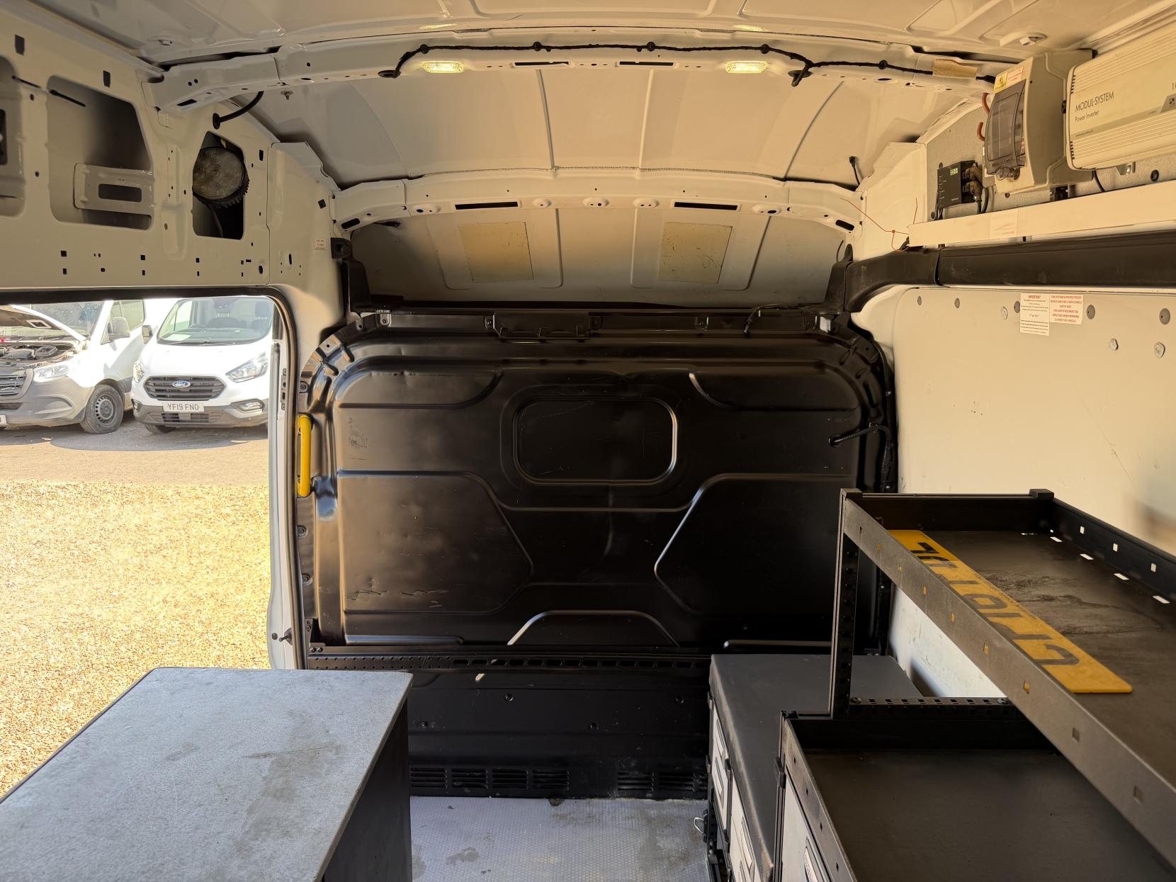2016 Ford Transit 2.2 TDCi 350 Panel Van 5dr Diesel Manual RWD L2 H3 Euro 5 (155 ps) - Thumbnail 45