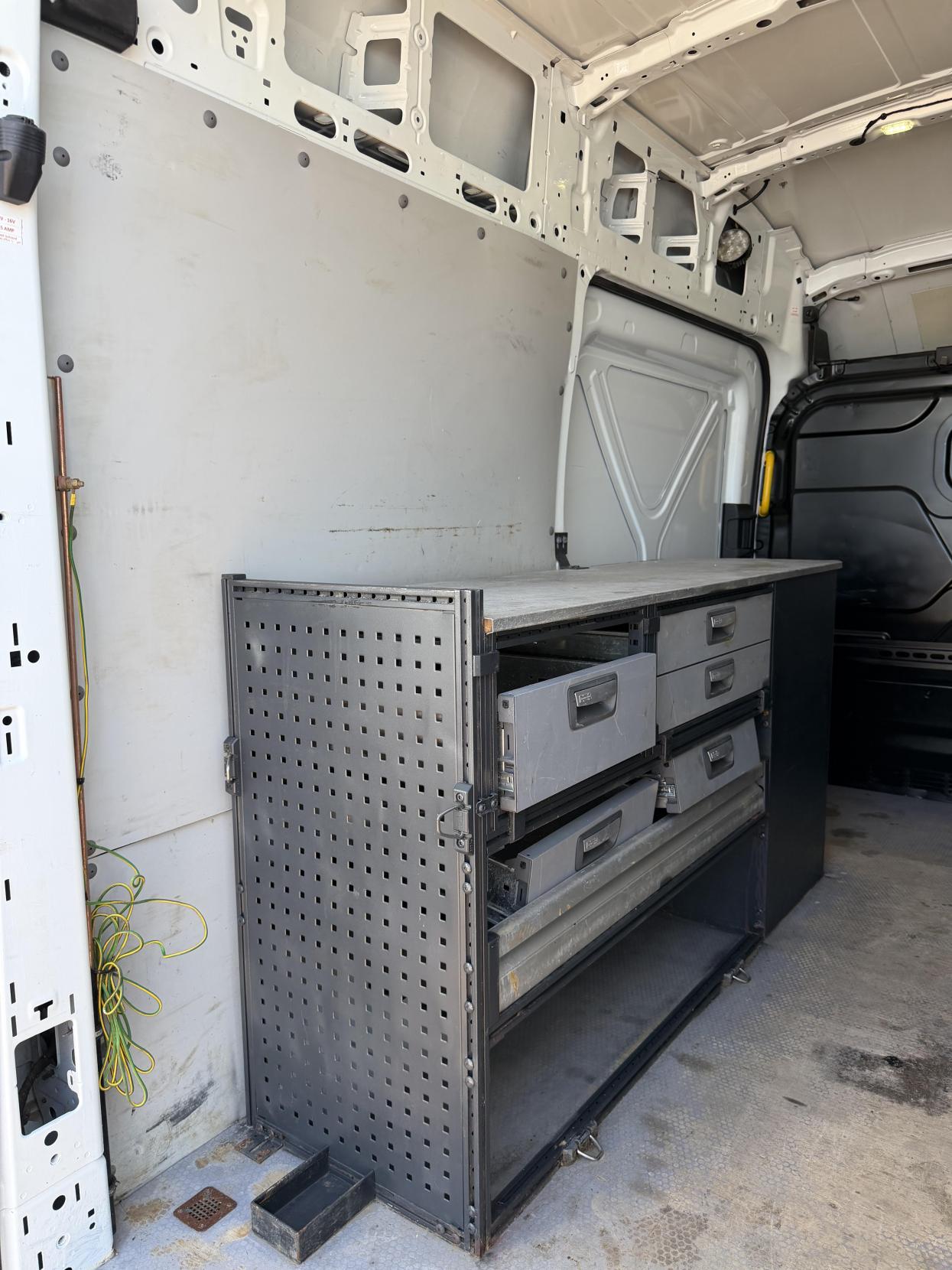 2016 Ford Transit 2.2 TDCi 350 Panel Van 5dr Diesel Manual RWD L2 H3 Euro 5 (155 ps) - Thumbnail 43