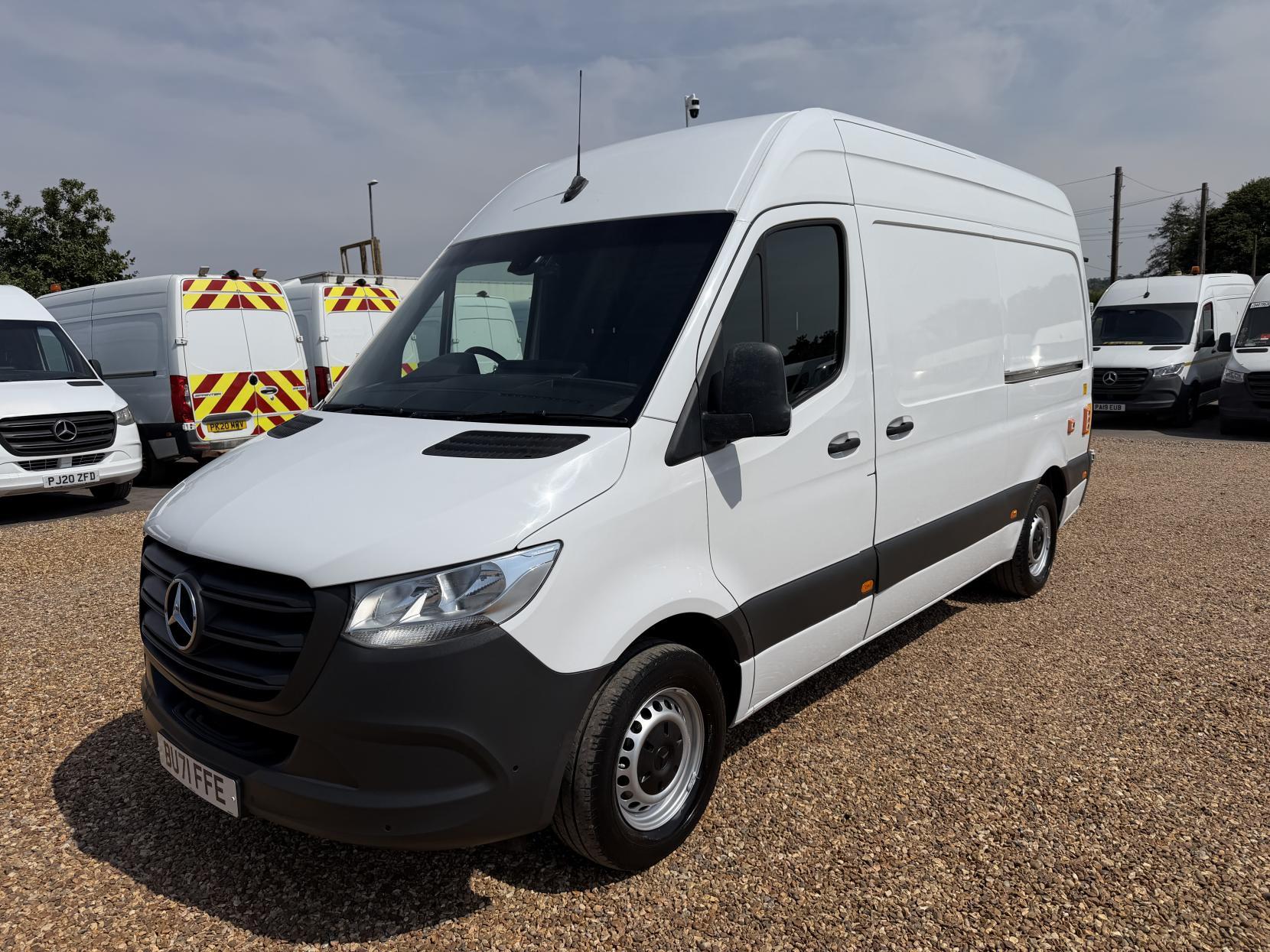 2021 Mercedes-Benz Sprinter 2.0 315 CDI Progressive Panel Van 5dr Diesel Manual RWD L2 H2 Euro 6 (s/s) (150 ps) - Thumbnail 7
