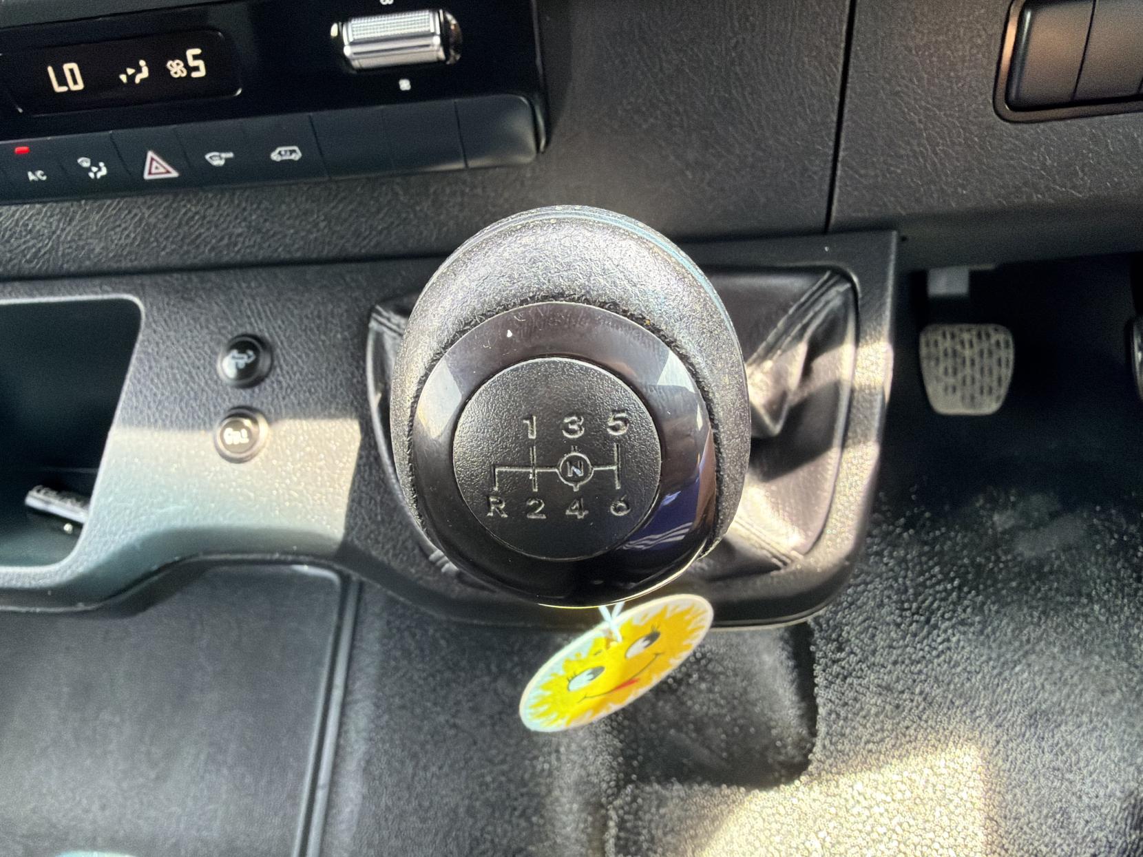 2021 Mercedes-Benz Sprinter 2.0 315 CDI Progressive Panel Van 5dr Diesel Manual RWD L2 H2 Euro 6 (s/s) (150 ps) - Thumbnail 53