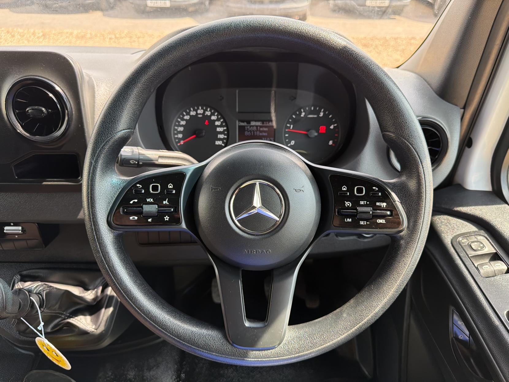 2021 Mercedes-Benz Sprinter 2.0 315 CDI Progressive Panel Van 5dr Diesel Manual RWD L2 H2 Euro 6 (s/s) (150 ps) - Thumbnail 45