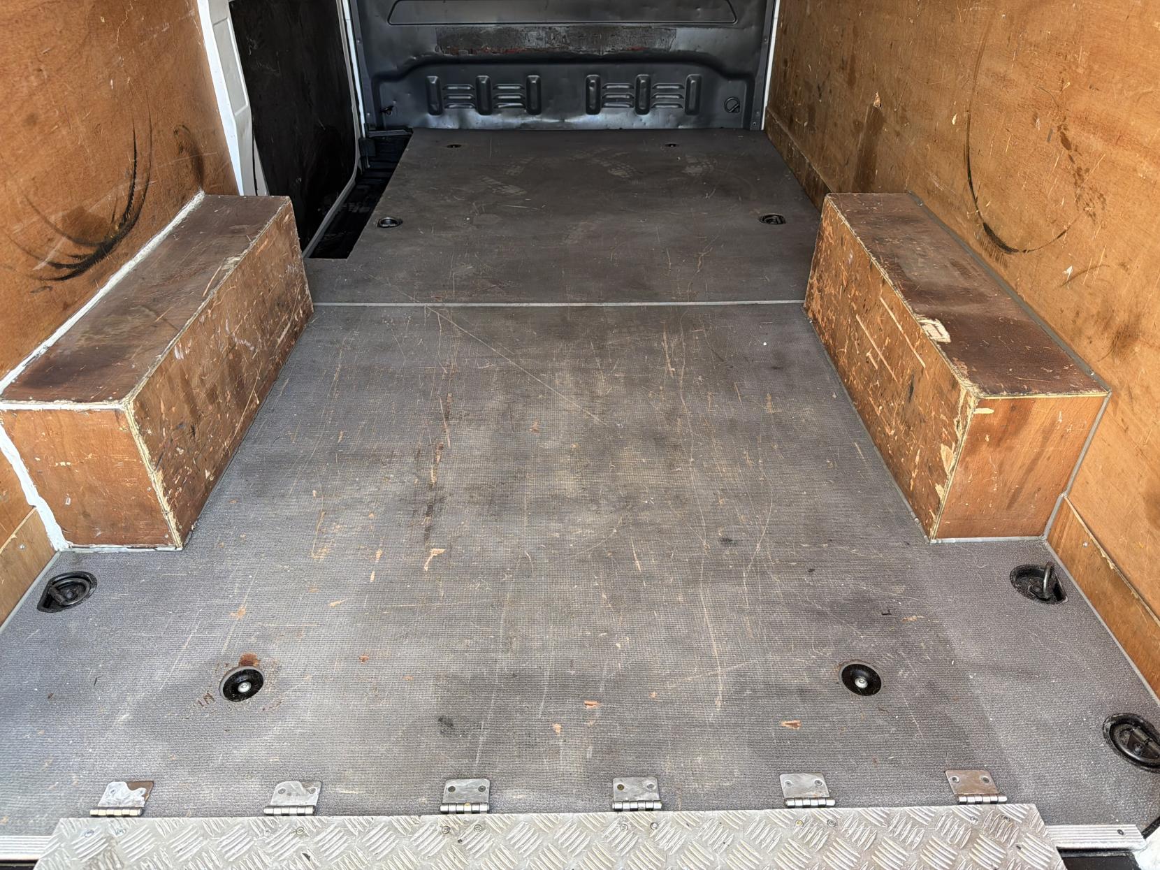 2021 Mercedes-Benz Sprinter 2.0 315 CDI Progressive Panel Van 5dr Diesel Manual RWD L2 H2 Euro 6 (s/s) (150 ps) - Thumbnail 38