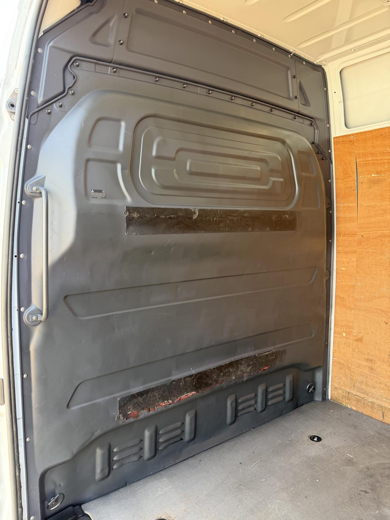 2021 Mercedes-Benz Sprinter 2.0 315 CDI Progressive Panel Van 5dr Diesel Manual RWD L2 H2 Euro 6 (s/s) (150 ps) - Thumbnail 20