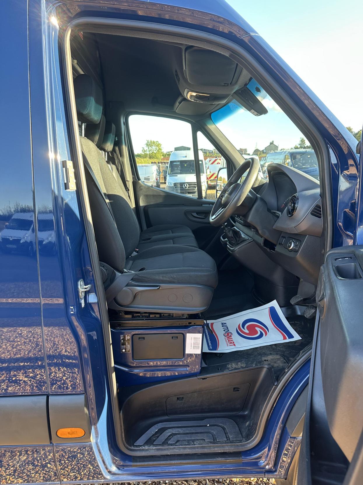 Mercedes-Benz Sprinter 2.1 316 CDI Panel Van 5dr Diesel Manual RWD L2 H2 Euro 6 (163 ps)