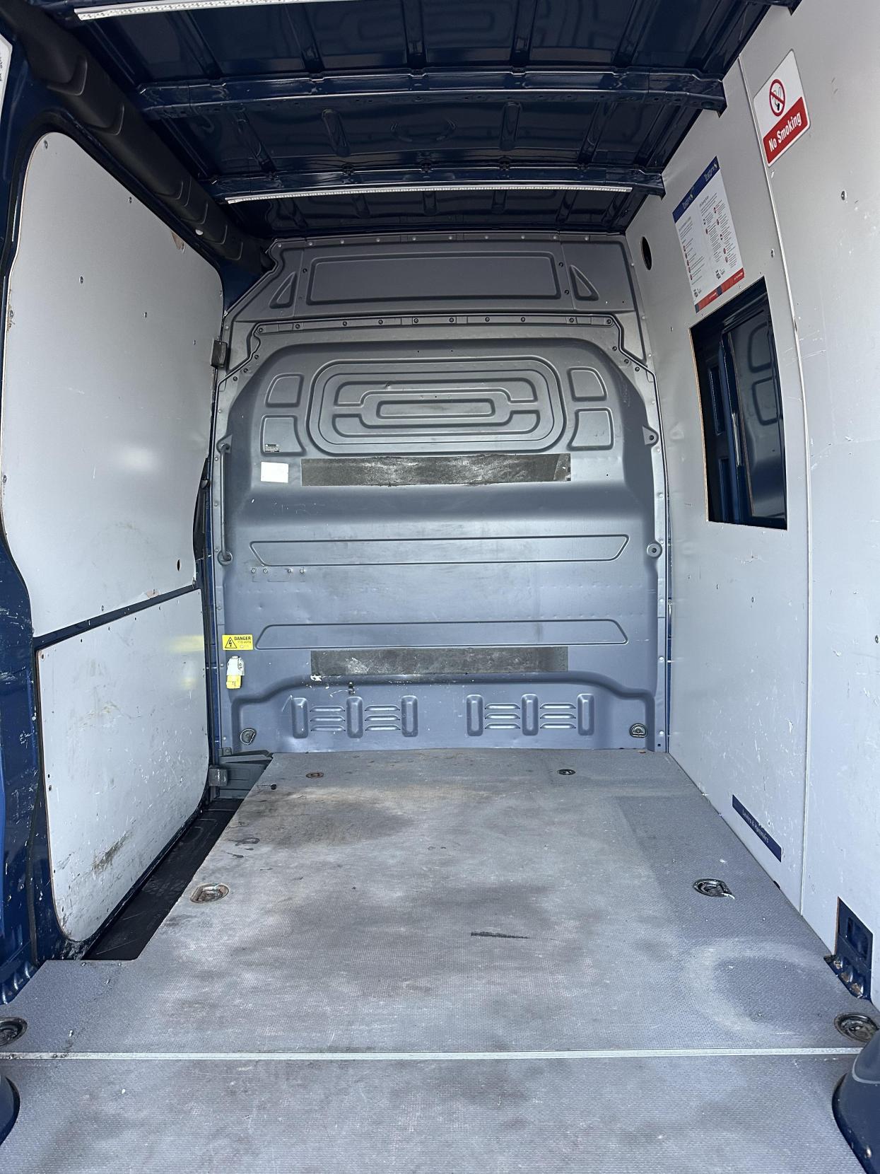 Mercedes-Benz Sprinter 2.1 316 CDI Panel Van 5dr Diesel Manual RWD L2 H2 Euro 6 (163 ps)
