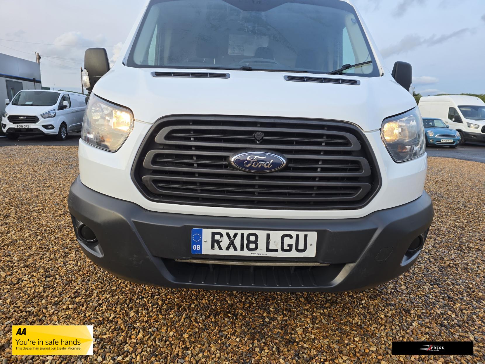 Ford Transit Transit 2.0 350 EcoBlue Panel Van 5dr Diesel Manual RWD L2 H3 Euro 6 (170 ps)