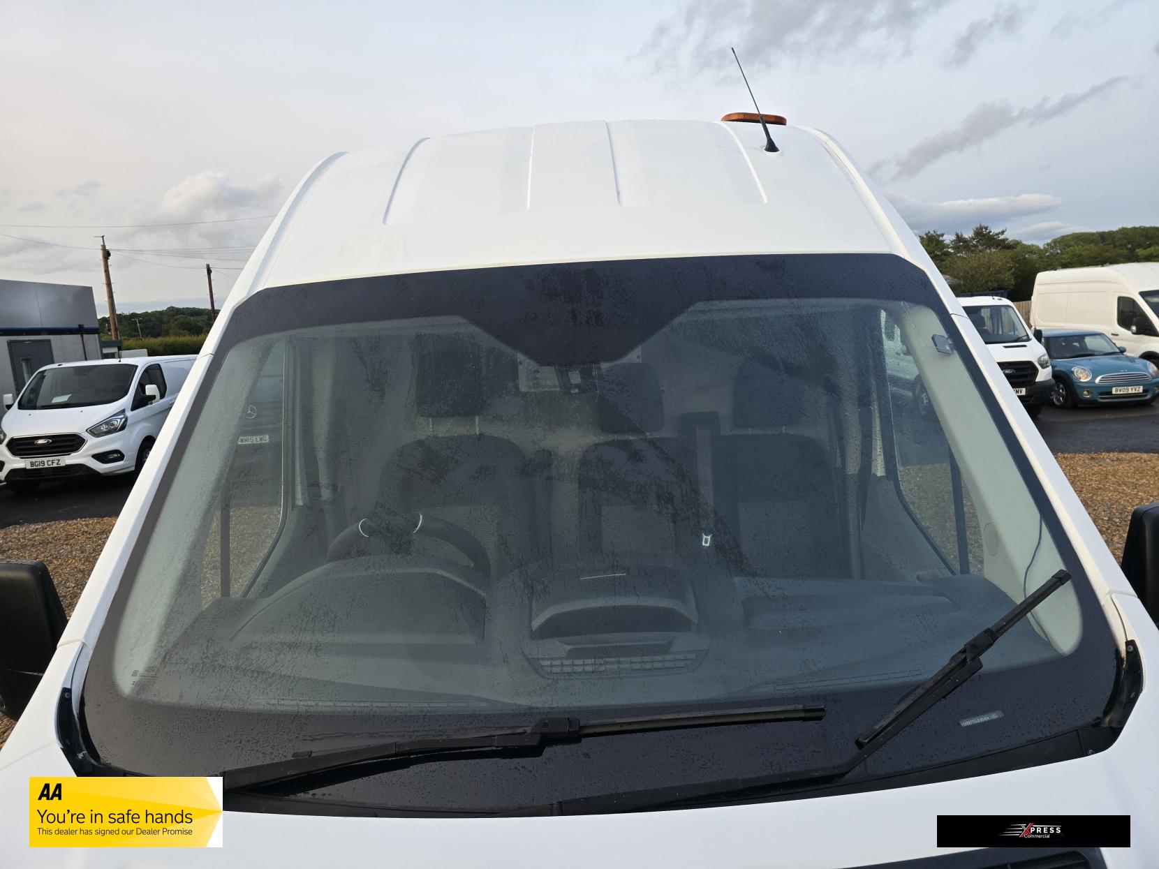 Ford Transit Transit 2.0 350 EcoBlue Panel Van 5dr Diesel Manual RWD L2 H3 Euro 6 (170 ps)