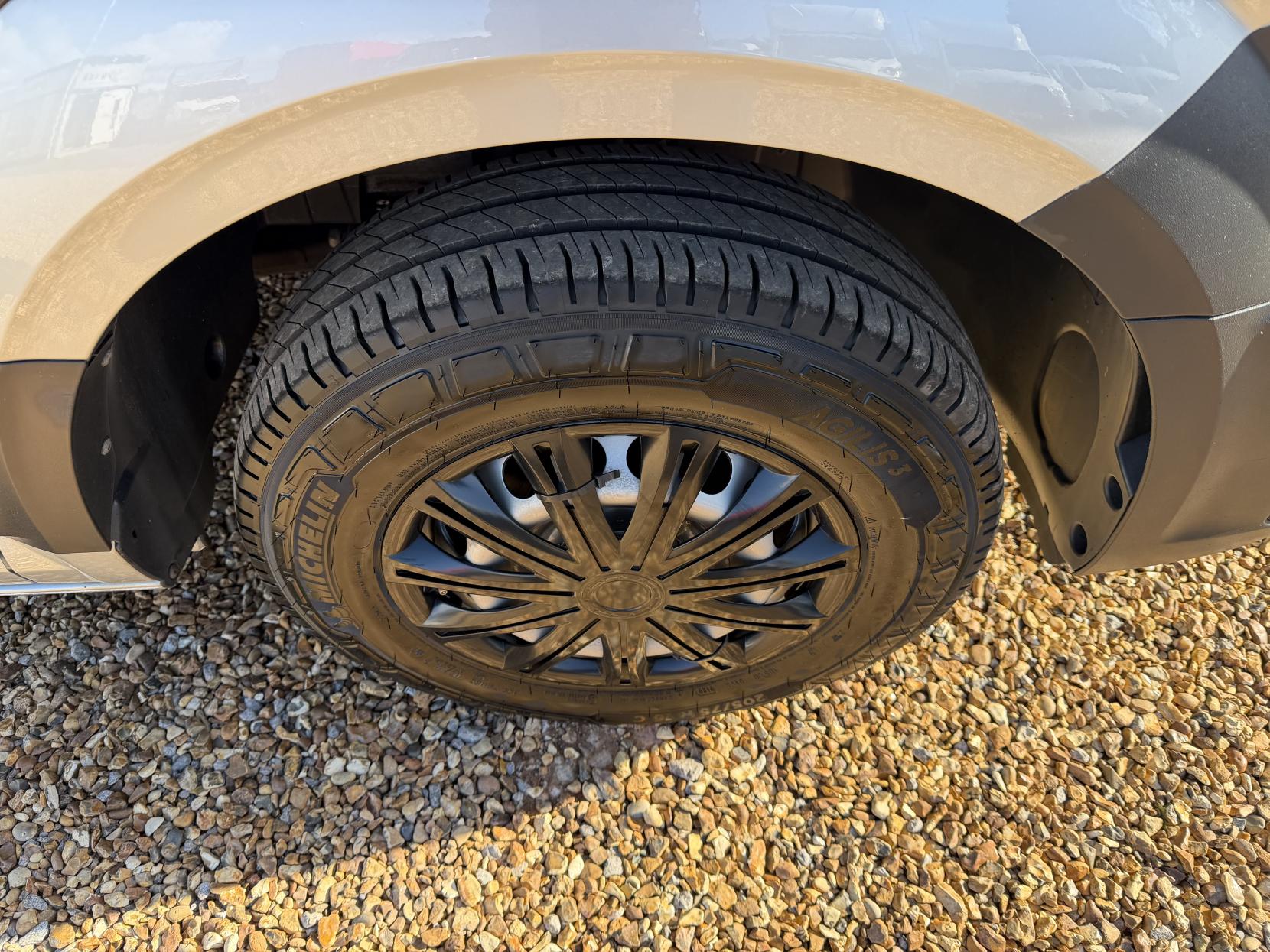 Volkswagen Crafter 2.0 TDI CR35 Trendline Panel Van 5dr Diesel Manual FWD LWB High Roof Euro 6 (s/s) (140 ps)