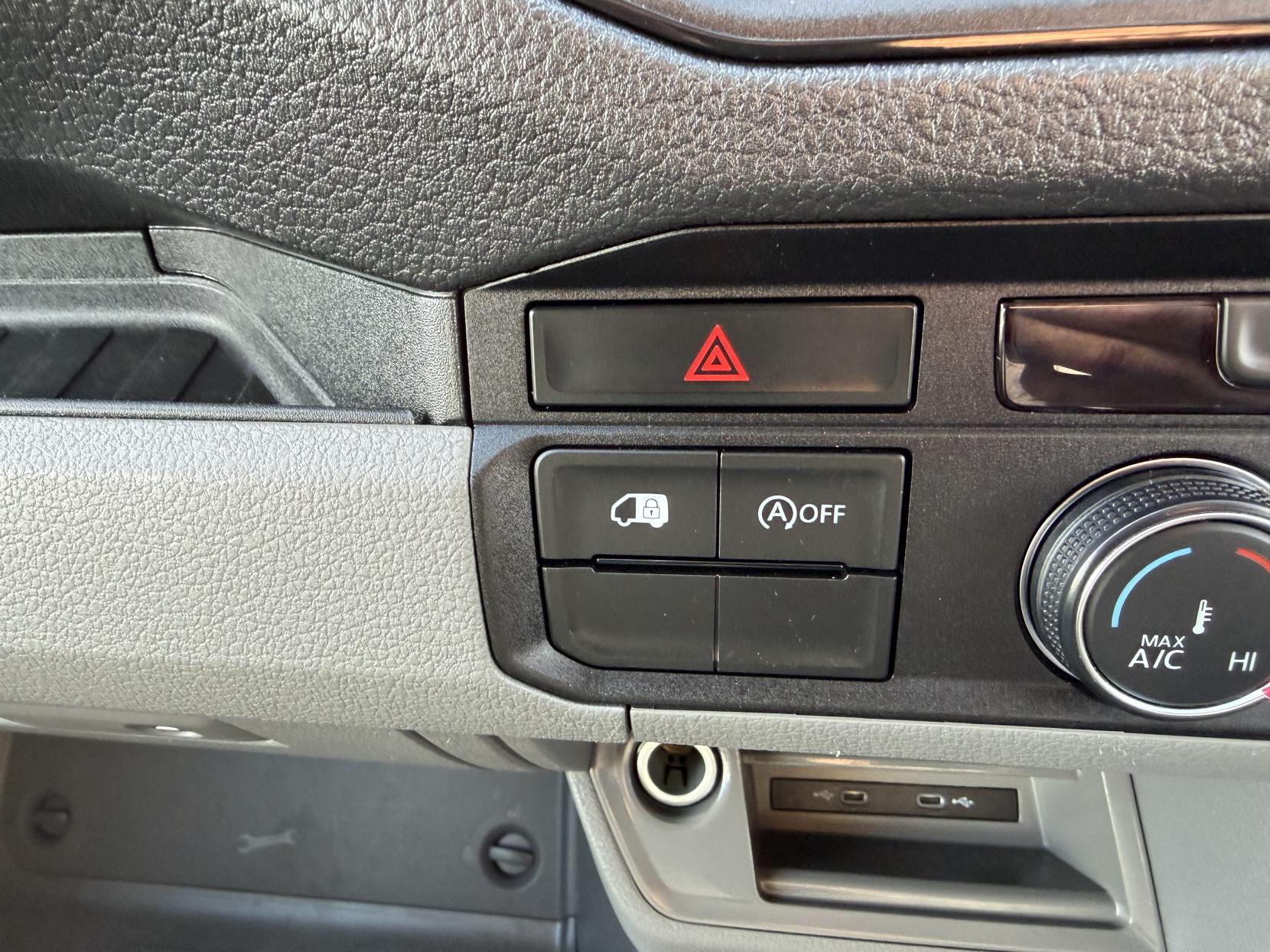 Volkswagen Crafter 2.0 TDI CR35 Trendline Panel Van 5dr Diesel Manual FWD LWB High Roof Euro 6 (s/s) (140 ps)